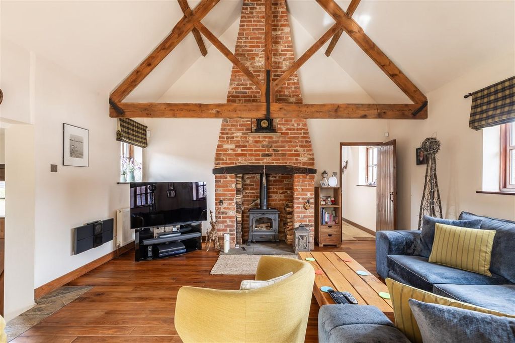 Property photo 3 of 38 3 The Hall Barns (57).Jpg