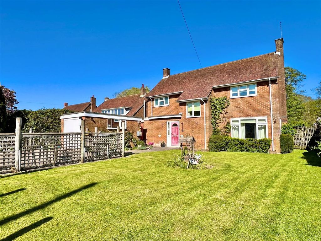 Property photo 1 of 36