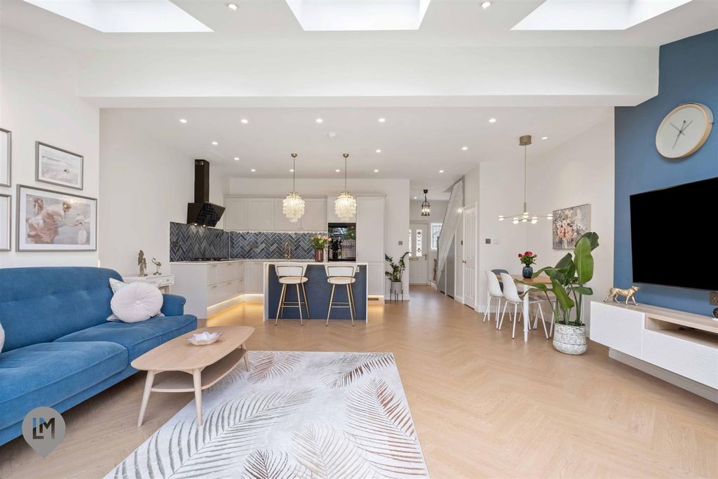 Property photo 1 of 10 Kitchen Dining Living Room .Jpg