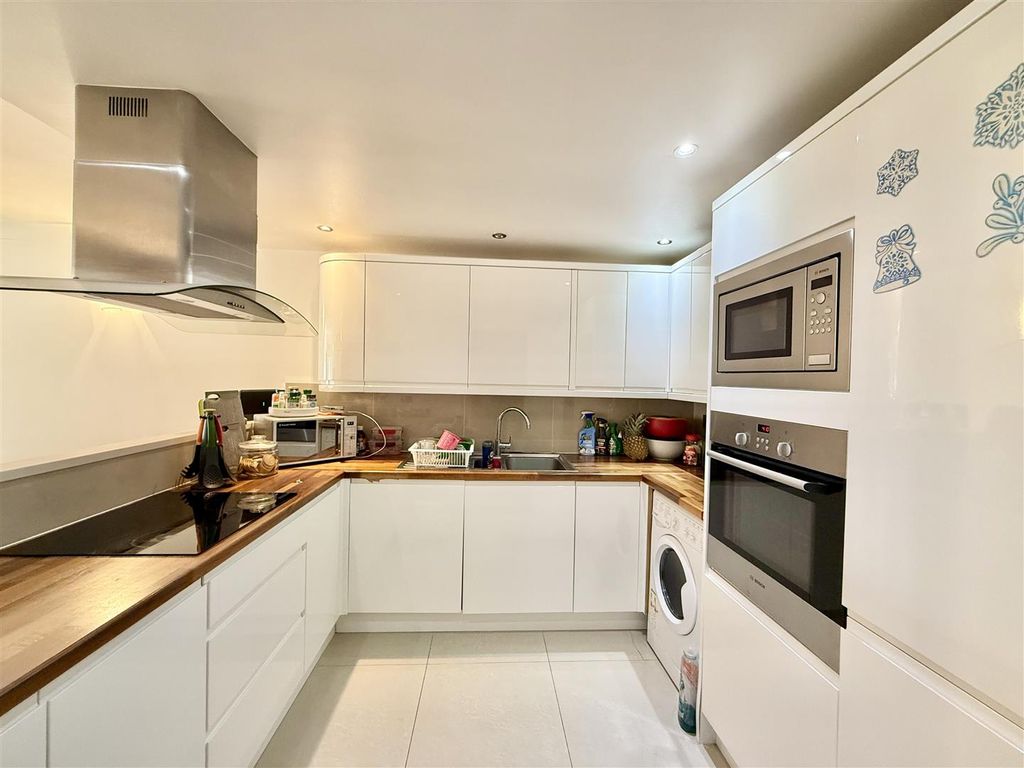 Property photo 3 of 9 Img_9602.Jpg