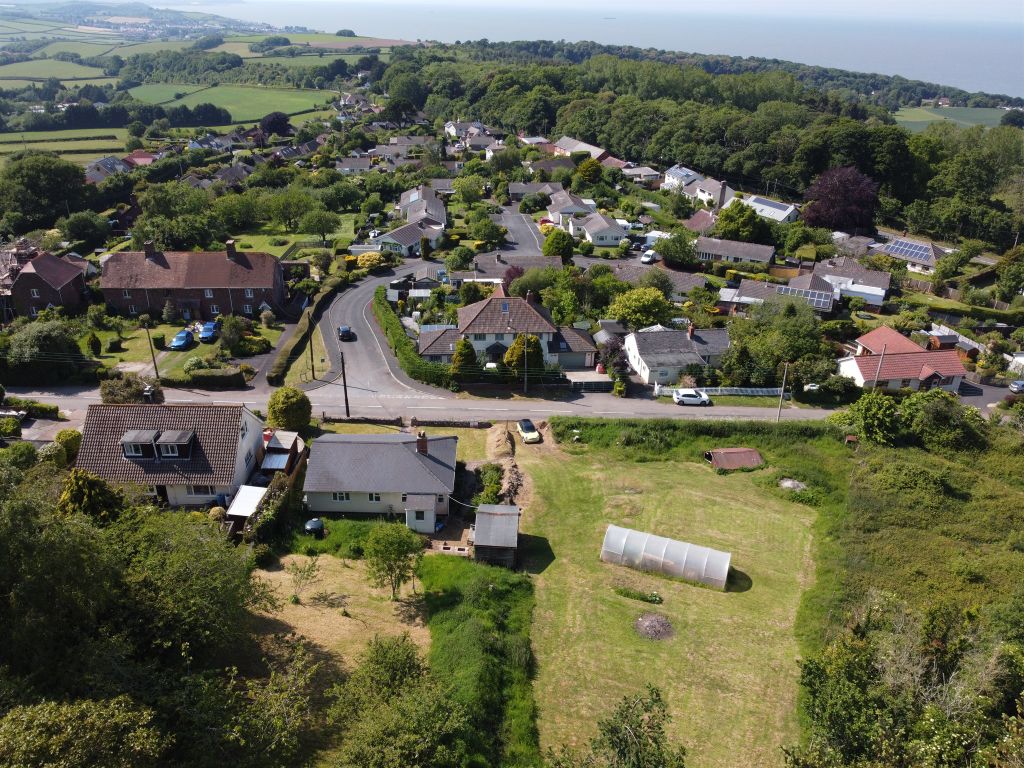 Property photo 2 of 13