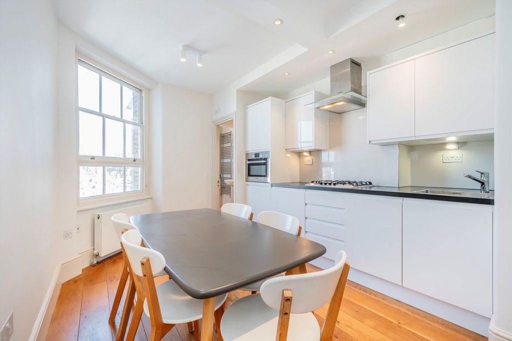 Property photo 3 of 5