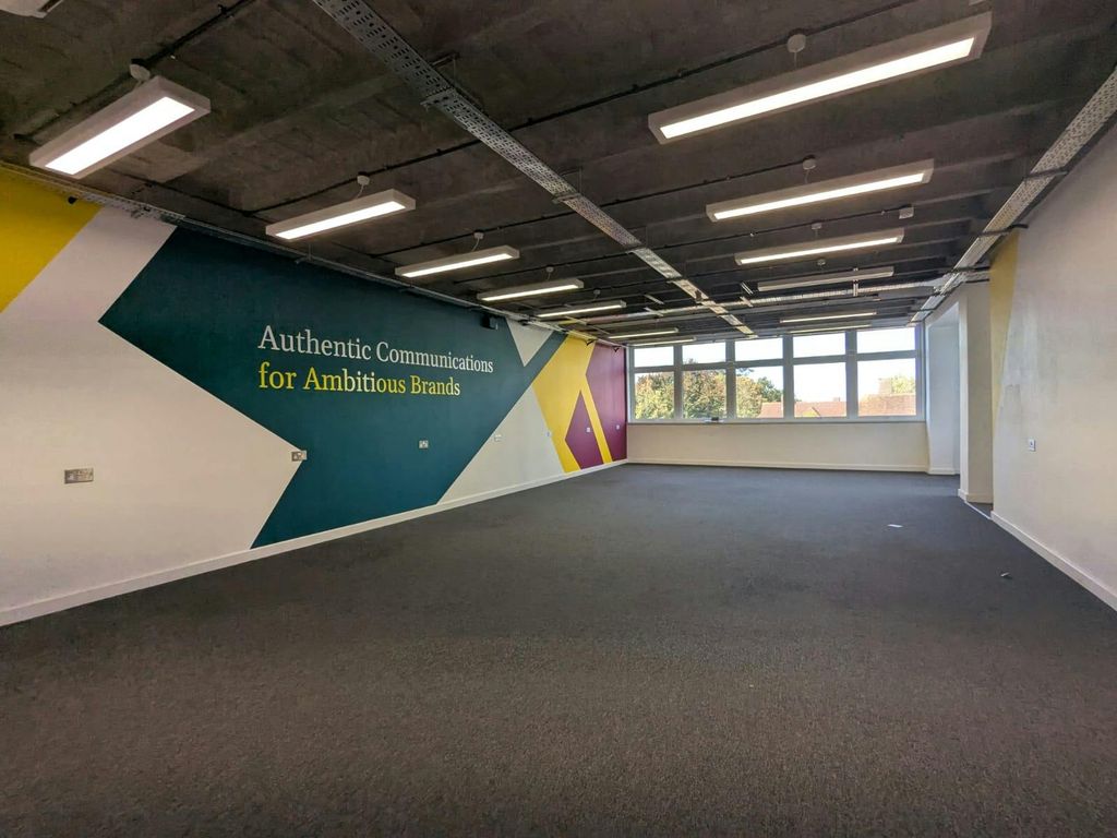 Property photo 1 of 8 Photo20250926123559.Jpg