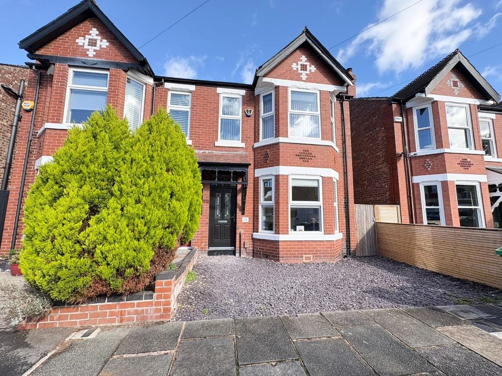 Property photo 1 of 27