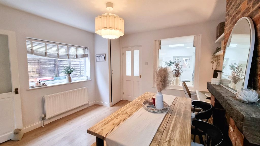 Property photo 3 of 21 Picture No. 03