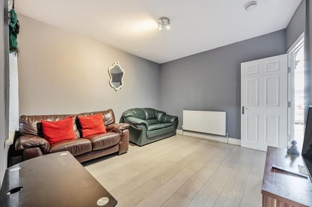Property photo 3 of 22 Reception Room