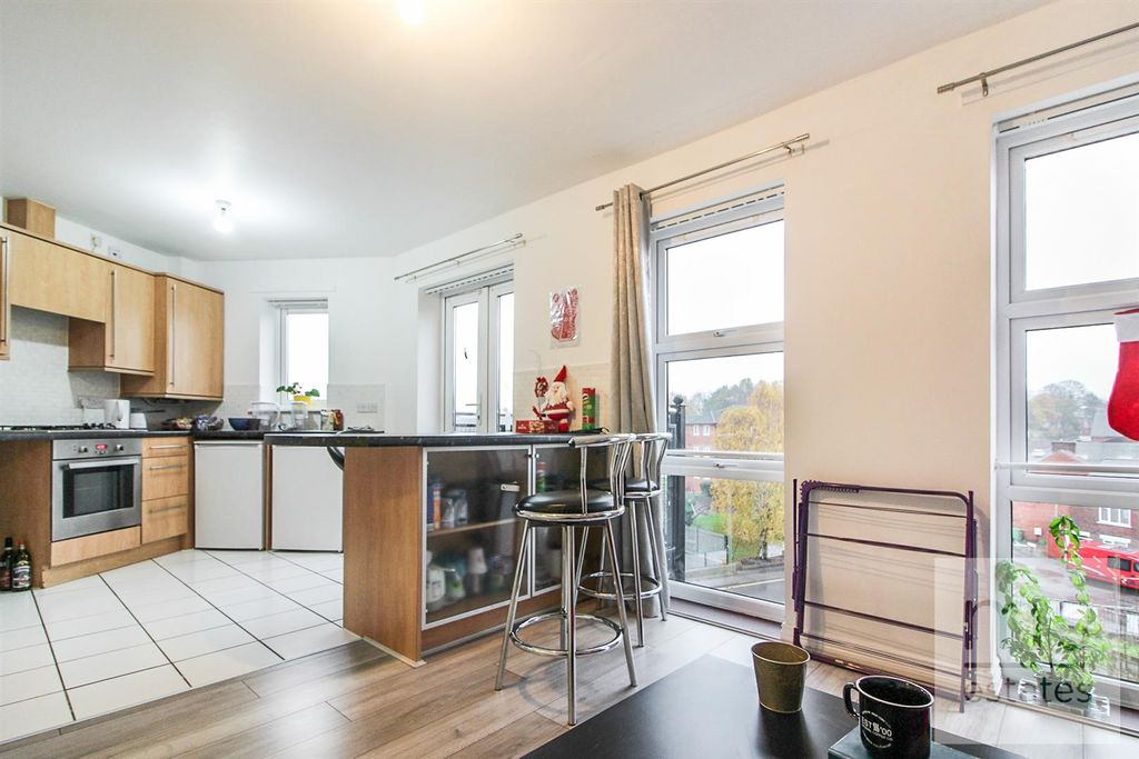 Property photo 2 of 8 Img_8144.Jpg