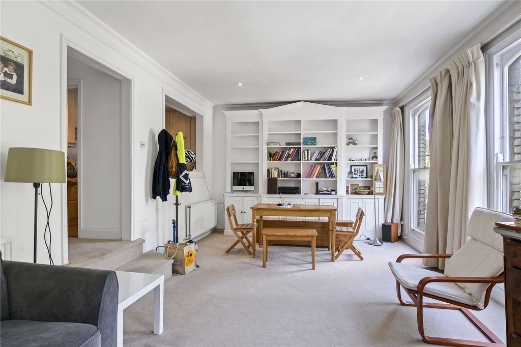 Property photo 1 of 10