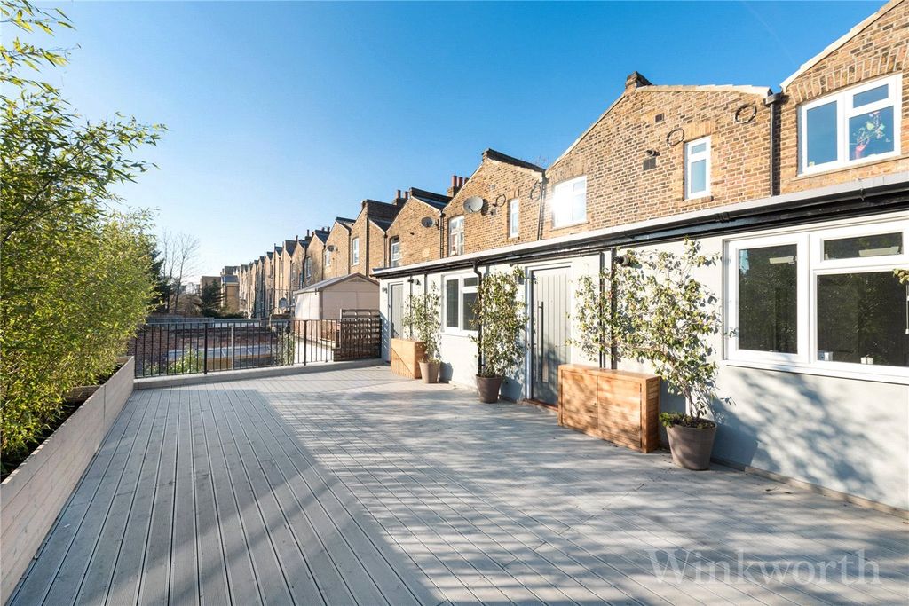 Property photo 1 of 10 Picture No. 24