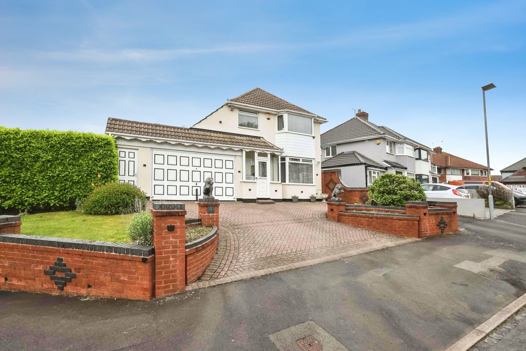 Property photo 1 of 17 Pbox-Img.Jpg