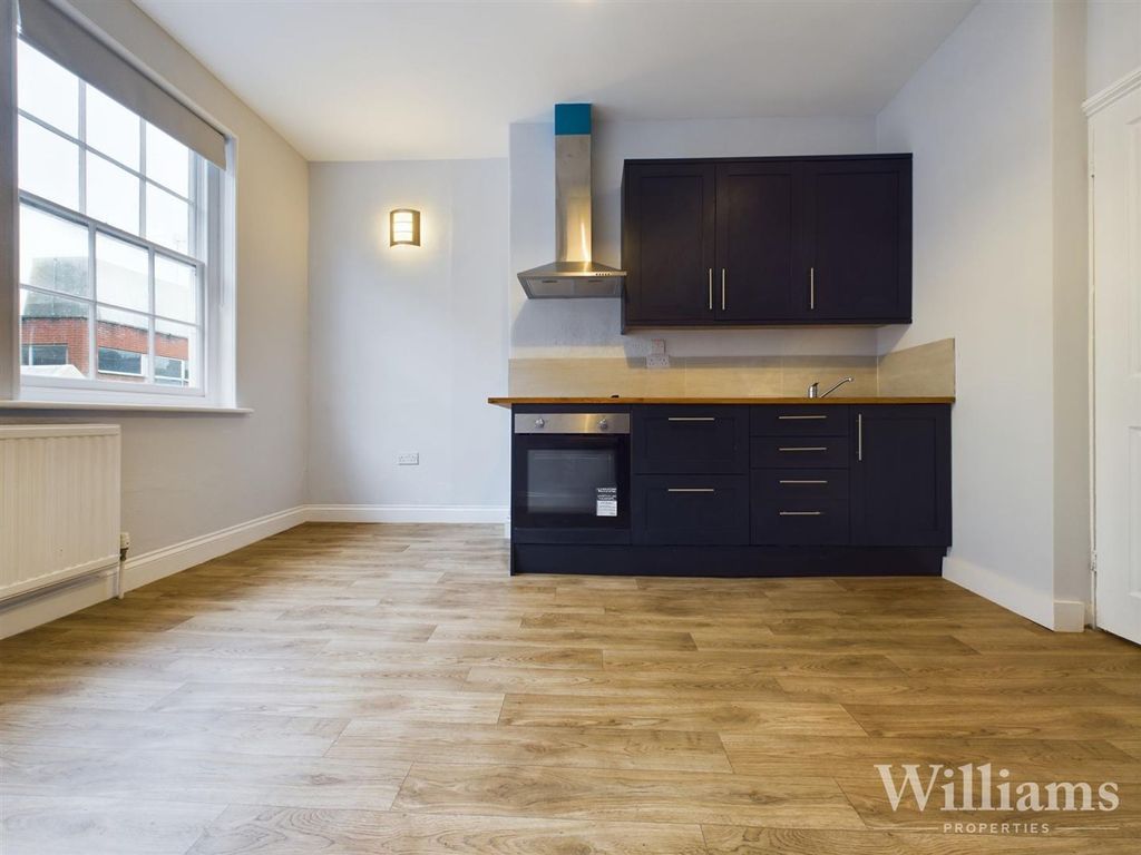 Property photo 1 of 10 Cam02861G0-Pr0295-Still008.Jpg