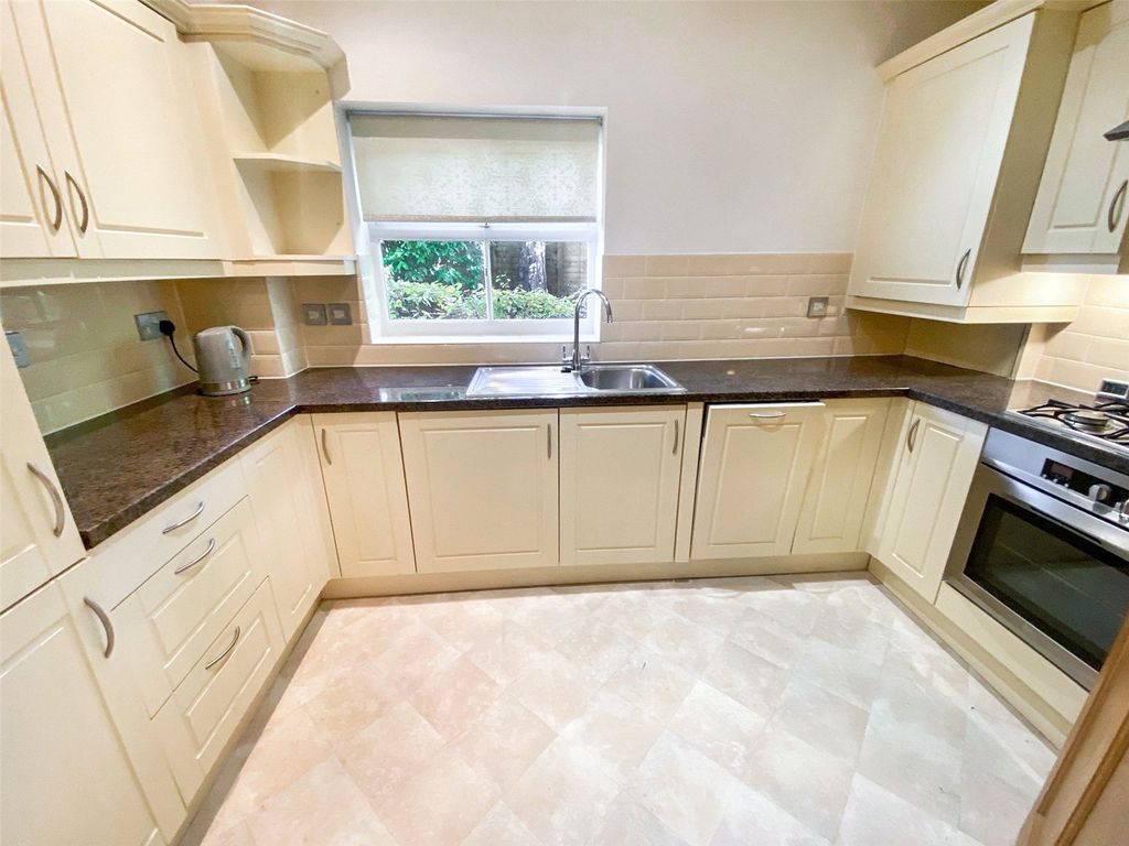 Property photo 3 of 10 Picture No. 57