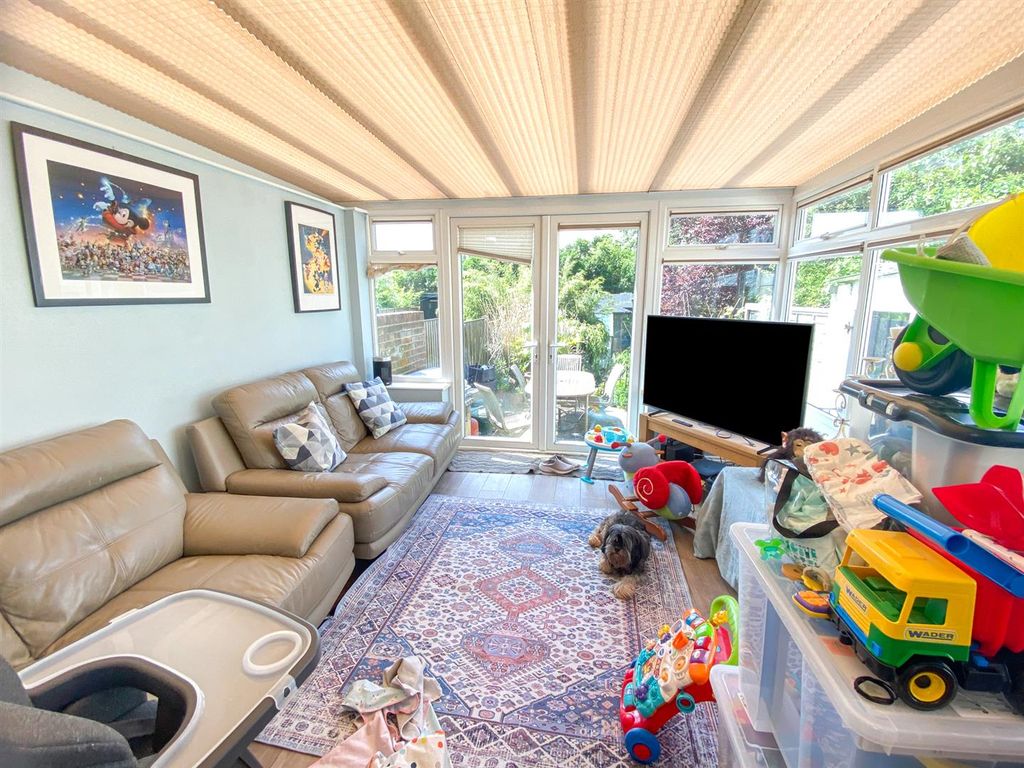 Property photo 2 of 13 Img_5695.Jpg