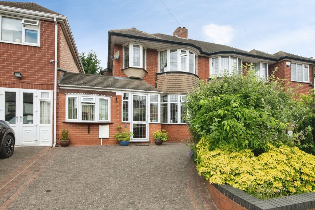 Property photo 1 of 19 Pbox-Img.Jpg