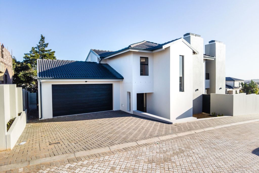 Property photo 3 of 45 La1660962