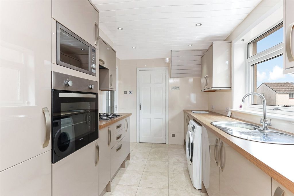 Property photo 3 of 21 Picture No. 07