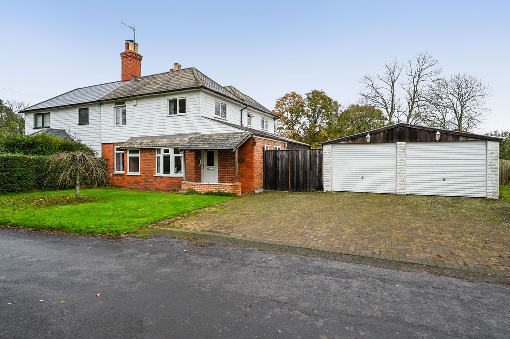 Property photo 1 of 27