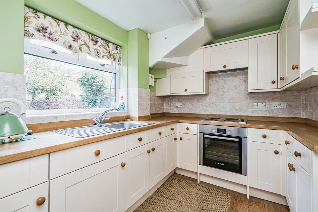 Property photo 2 of 15