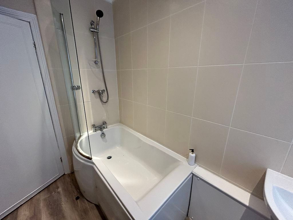 Additional image 17 of 2 bed flat for saleStation Road, Deganwy LL31