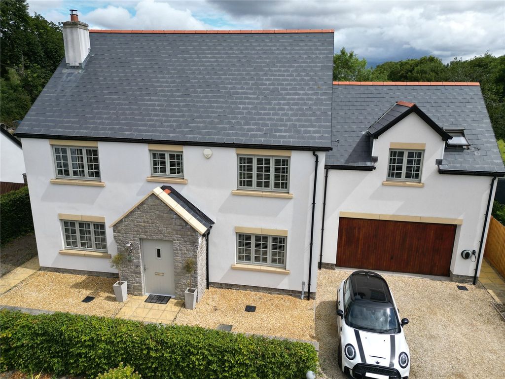 Property photo 1 of 36 Picture No. 51