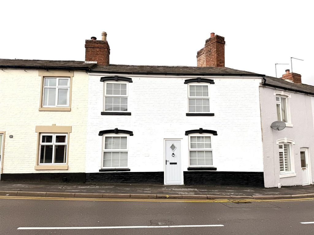 Property photo 1 of 7 Front