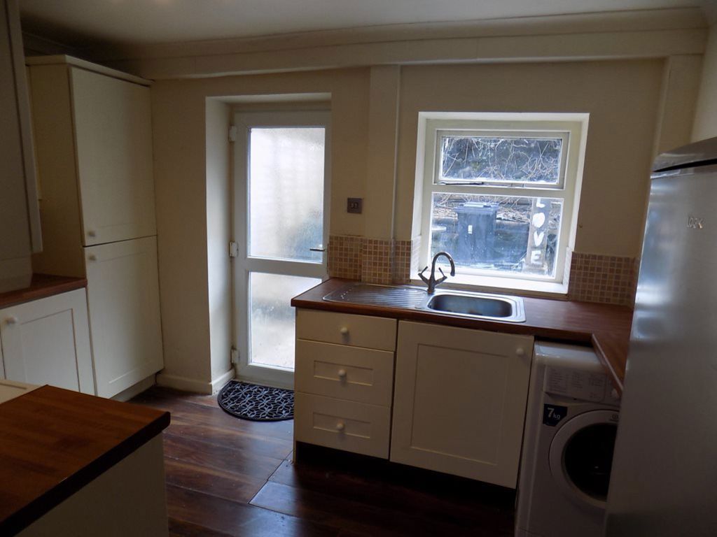 Additional image 4 of 2 bed terraced house to rentNeath Road, Briton Ferry, Neath SA11