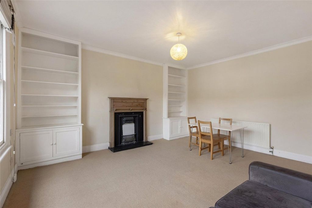 Property photo 3 of 14 Picture No. 23