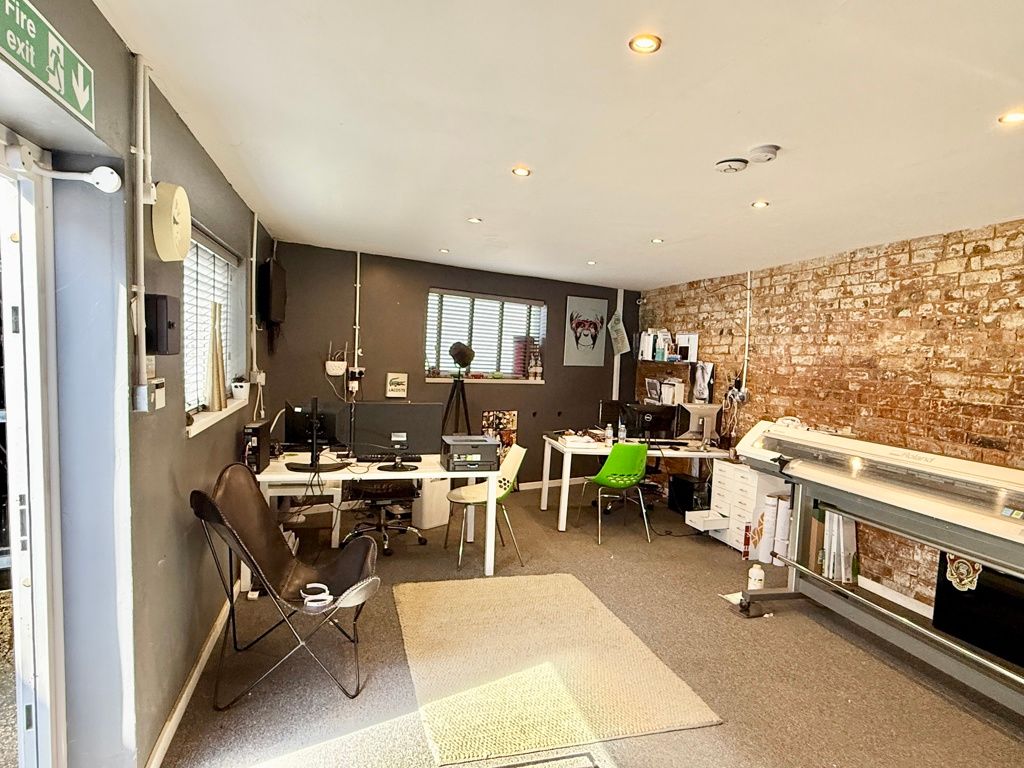 Property photo 2 of 3 Photo 1