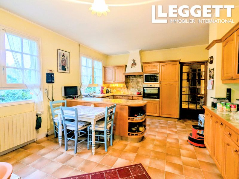 Property photo 3 of 10