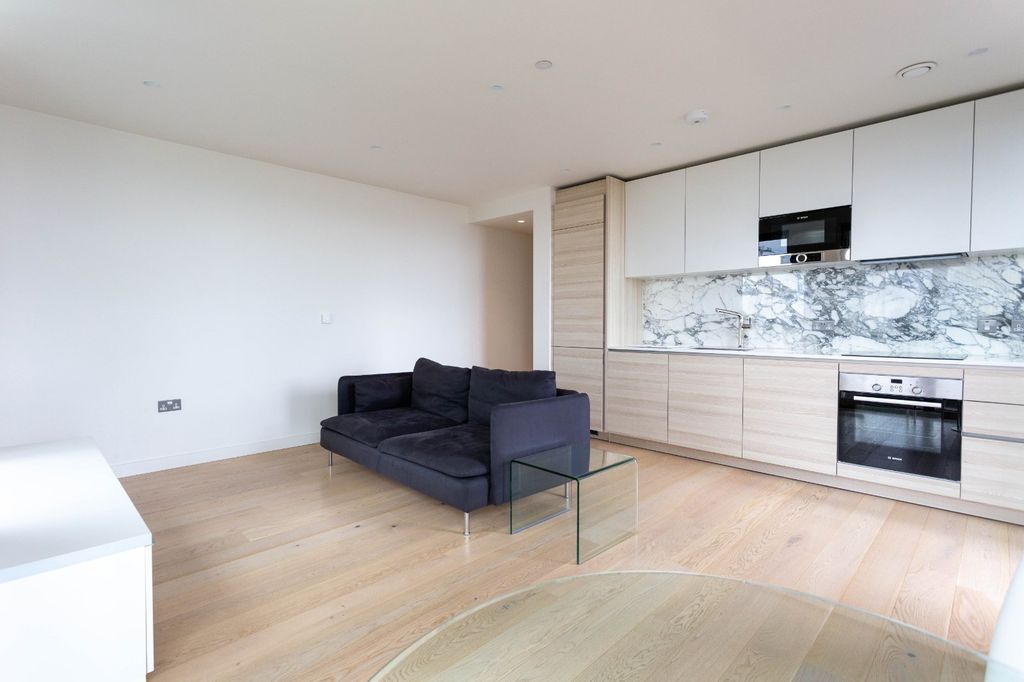 Property photo 3 of 16 Picture No. 16