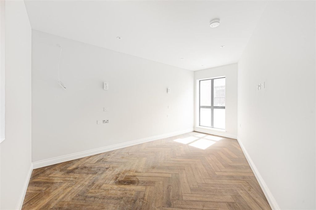 Property photo 3 of 12 094A1283.Jpg