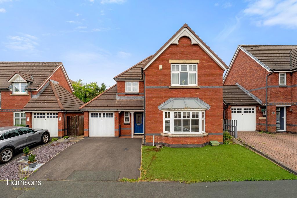 Property photo 1 of 32 4363321
