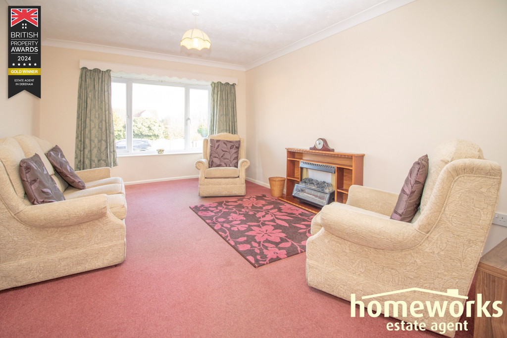 Property photo 2 of 11