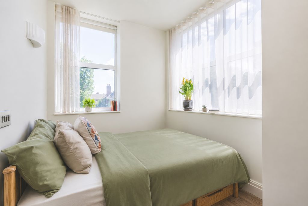 Property photo 2 of 12 Studio