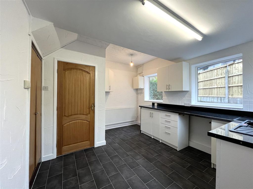 Property photo 3 of 18 Img_1100.Jpg
