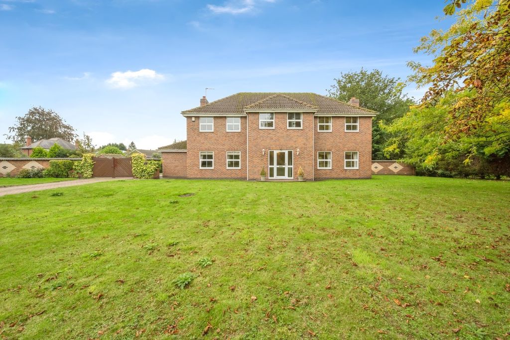 Property photo 1 of 20