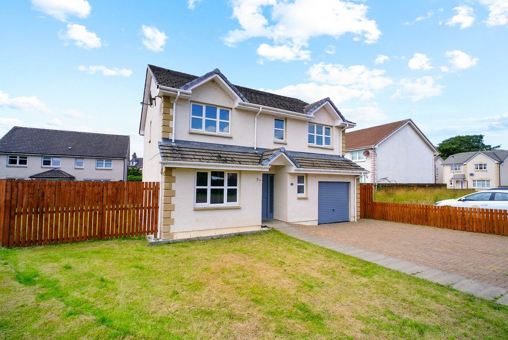Property photo 1 of 25