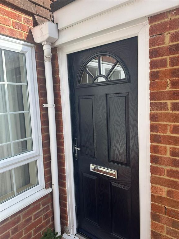 Property photo 2 of 21 Lakeside 2.Jpeg