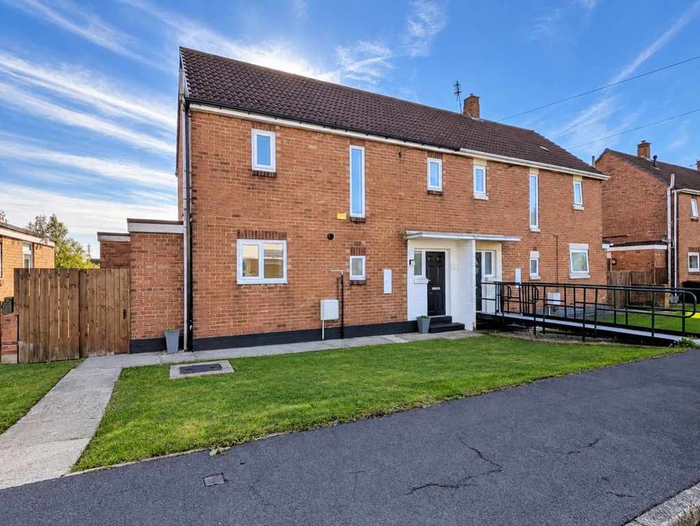 Property photo 1 of 11 7Bef7Ca8-94c2-45F7-B8c3-A7F22Db18374