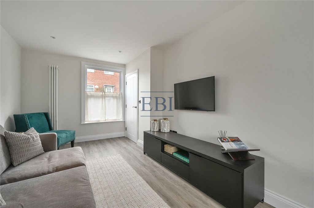 Property photo 3 of 20 Picture No. 45