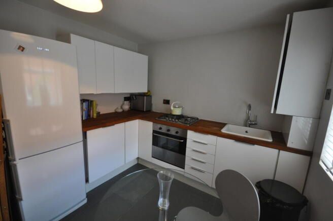 Property photo 2 of 8