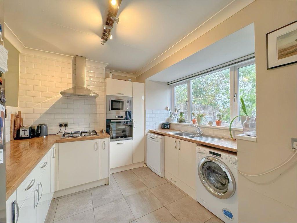 Property photo 2 of 15 2