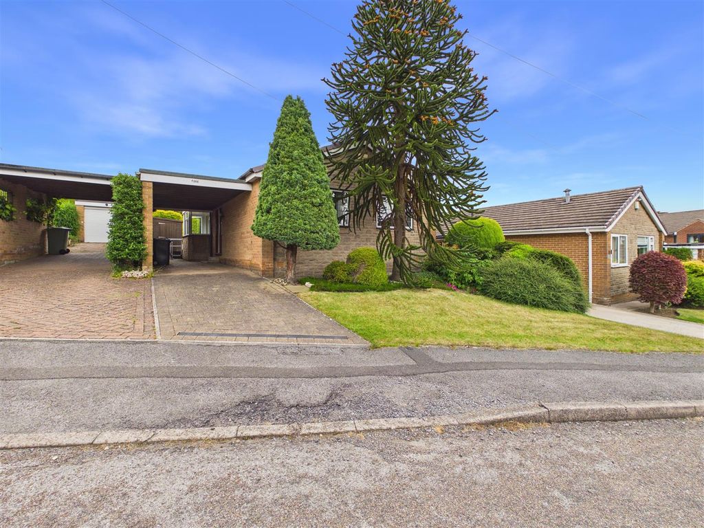 Property photo 2 of 15 Cam05476G0-Pr0256-Still016.Jpg