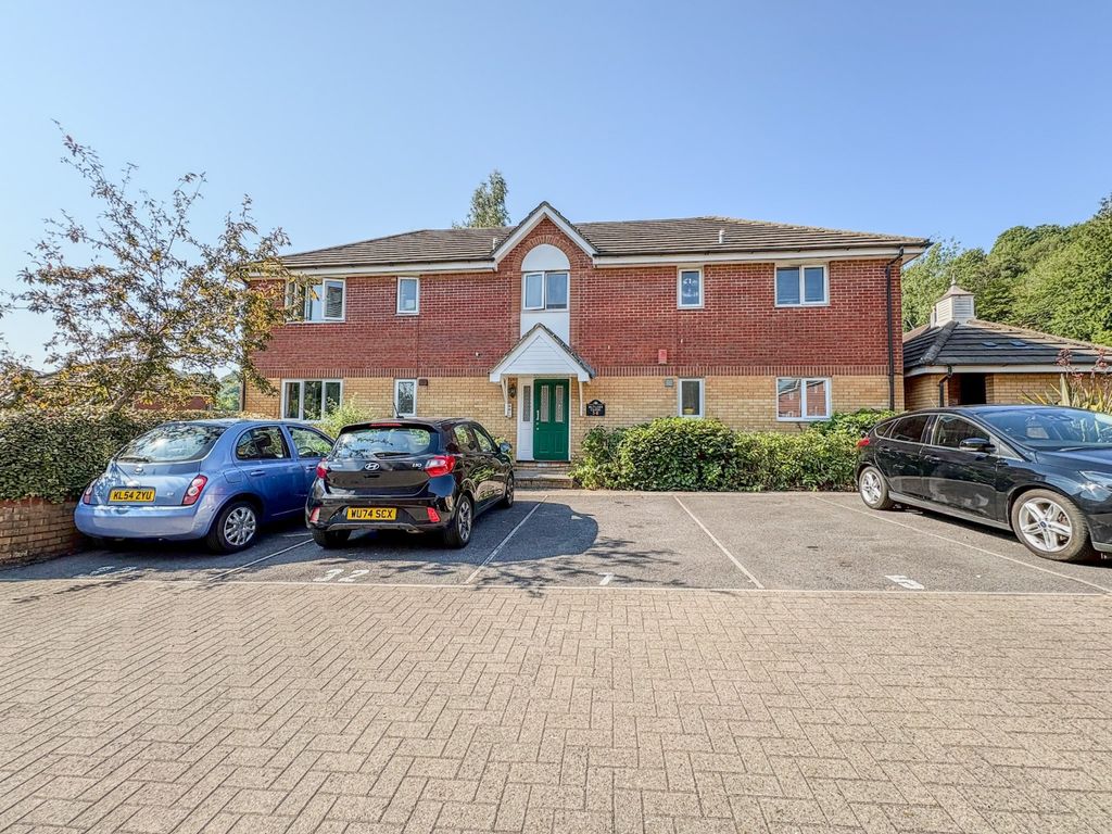 Property photo 1 of 15 5132750