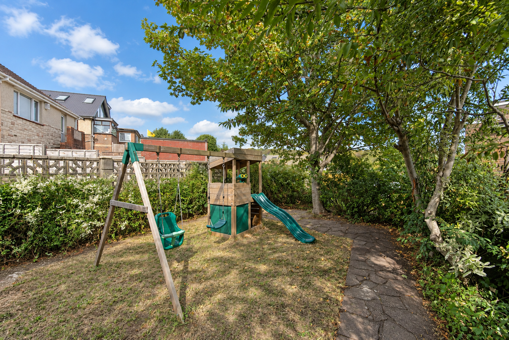Property photo 2 of 22