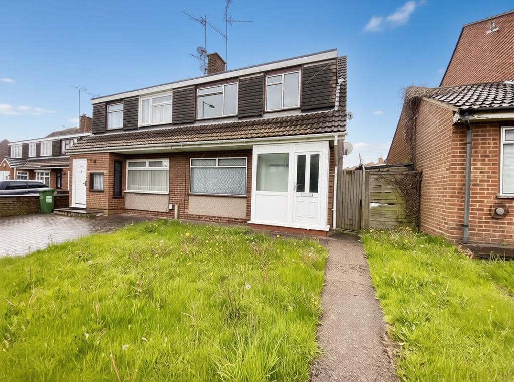 Property photo 1 of 7 Front