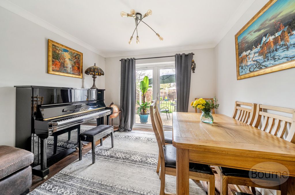 Property photo 3 of 23 727807Fb-9E1B-421...