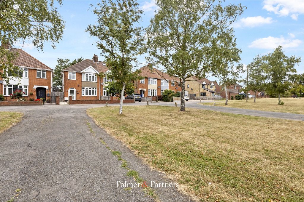 Property photo 1 of 29 Picture No. 03
