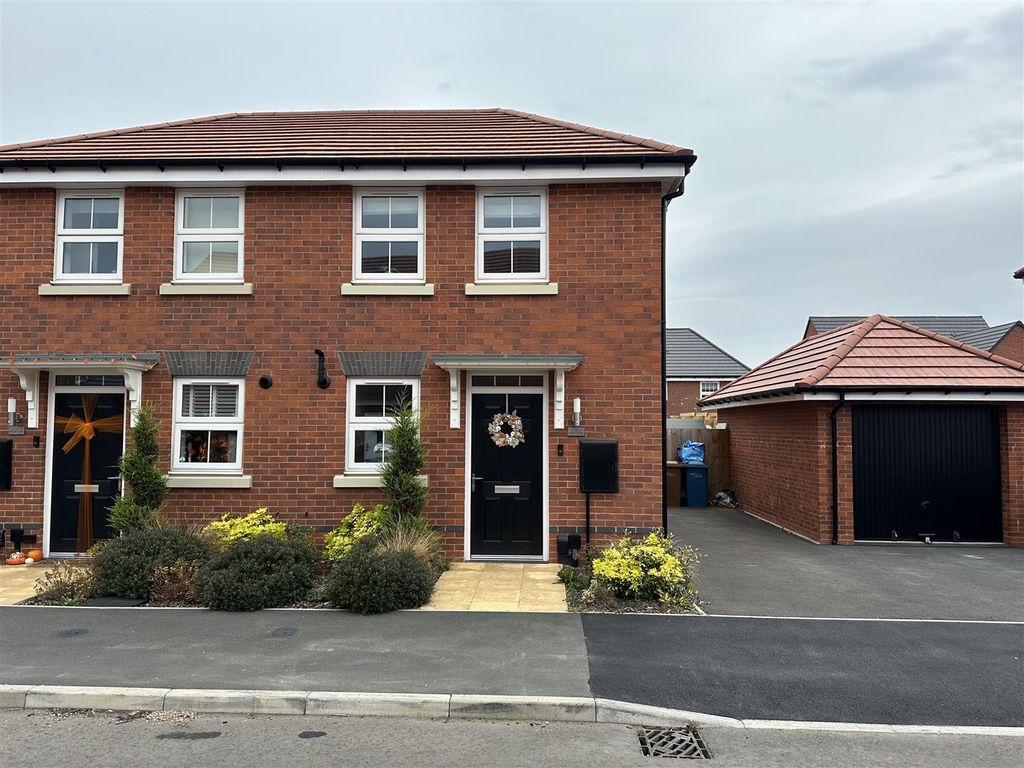 Property photo 1 of 7 4 Mans 11.Jpg