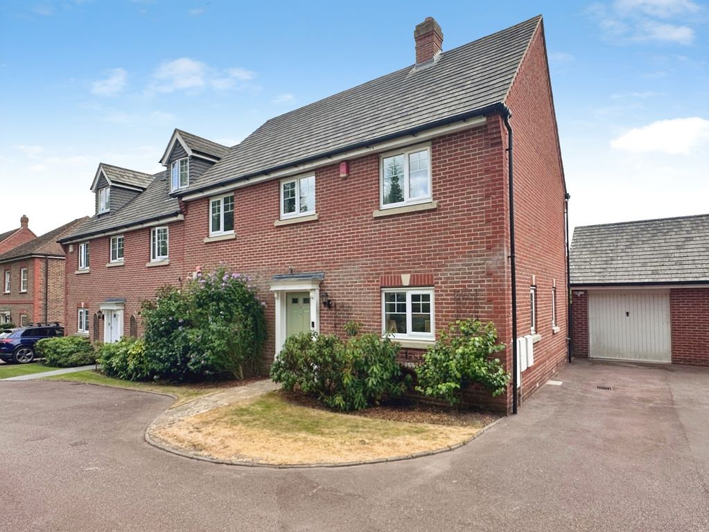 Property photo 1 of 17 Pbox-Img.Jpg